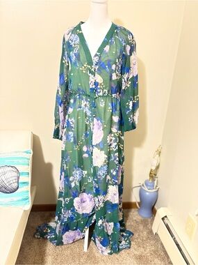 Green Floral High-Low Maxi Dress with V-Neck